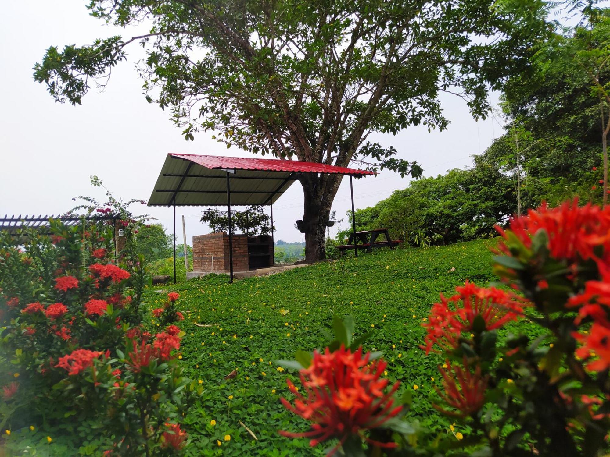 Alojamiento Rural Entre El Llano Y La Selva San Jose del Guaviare Exterior photo
